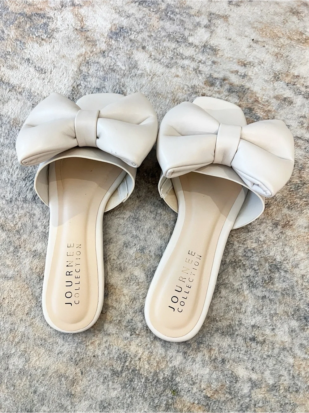 Journee Collection Women's Fayre Slide Sandal in the sand/ivory colorway Size 8